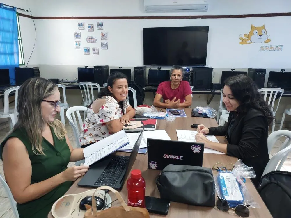 Professores passam por capacitação intensiva e Araguari aposta na formação para elevar nível do ensino
