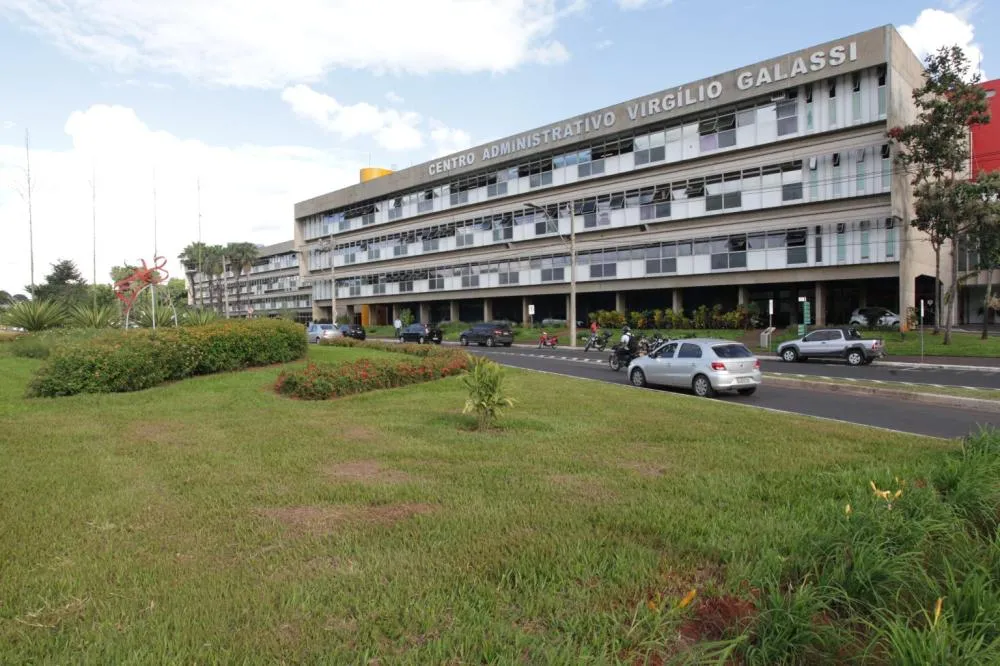 Refim em Uberlândia dispara adesão e escancara volume de dívidas atrasadas no município