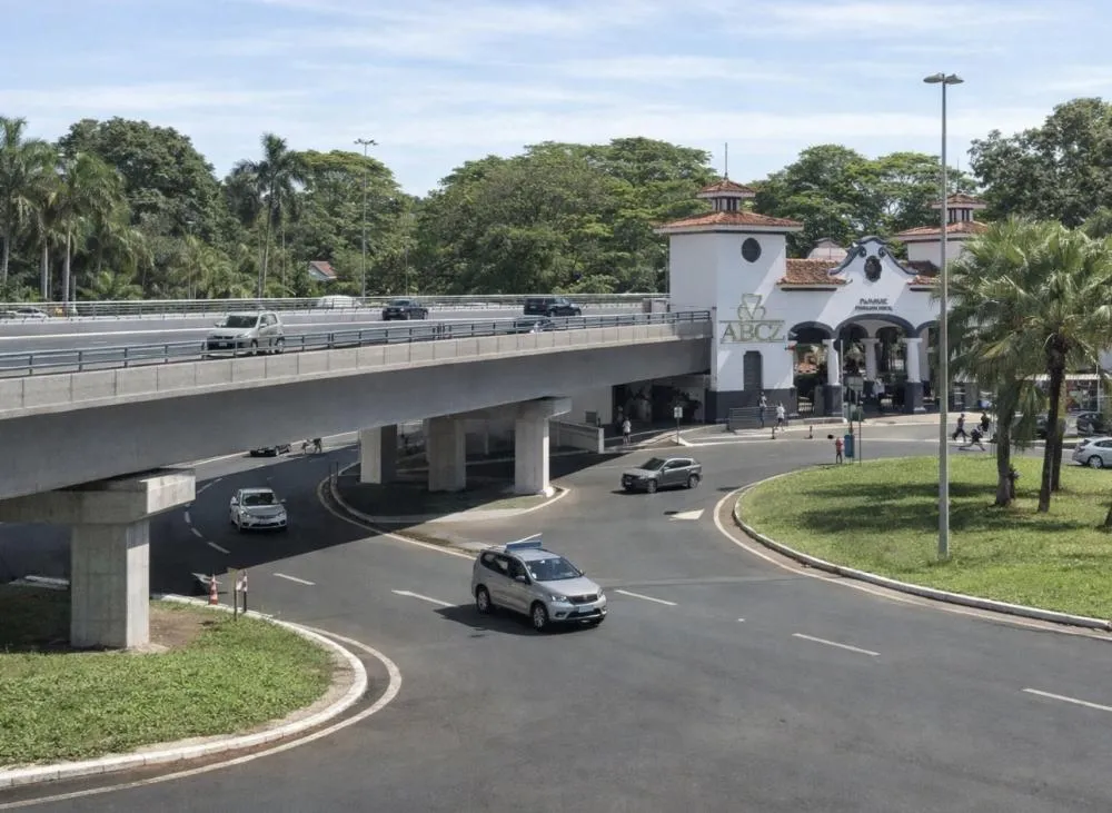 Viaduto na Avenida Fernando Costa finalmente sai do papel e promete mudar o trânsito de Uberaba