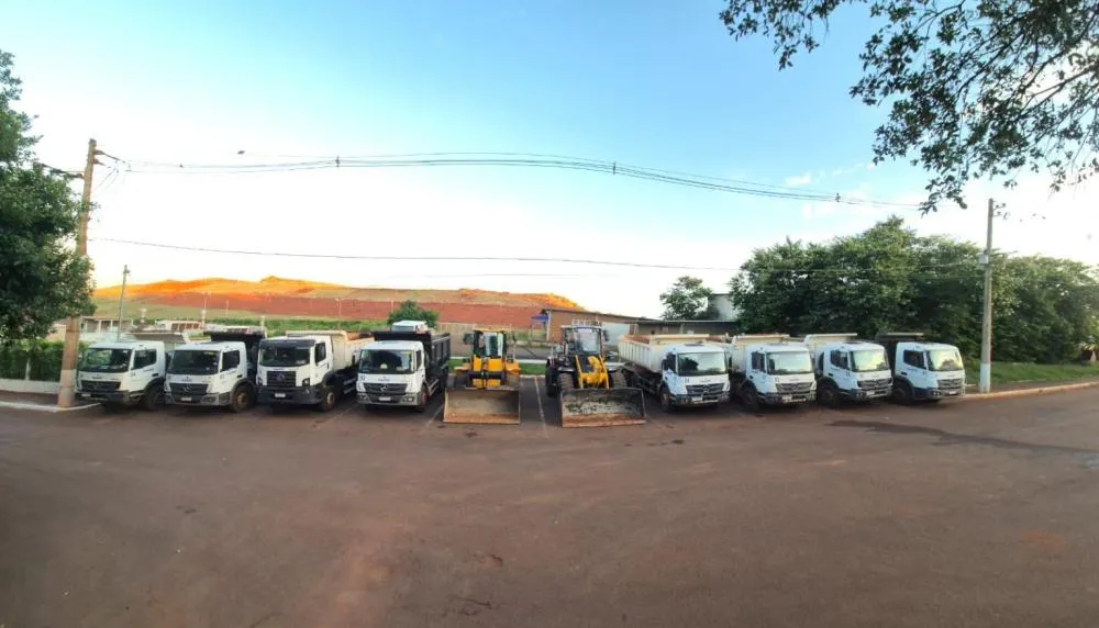 Uberlândia amplia frota em 70% e tenta virar o jogo contra o lixo nas ruas