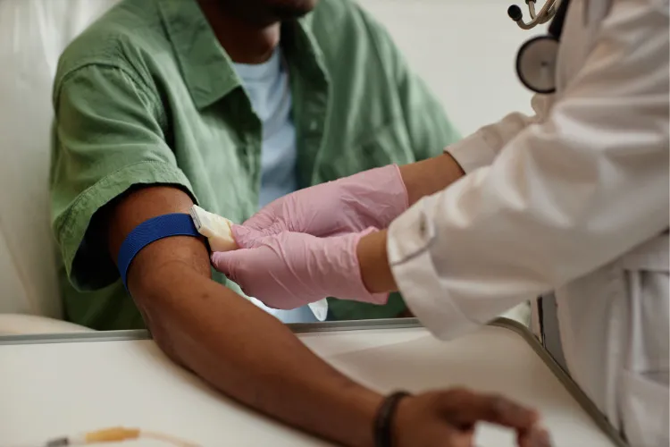 Nova lei amplia acesso a exames preventivos e garante até três dias de folga ao trabalhador