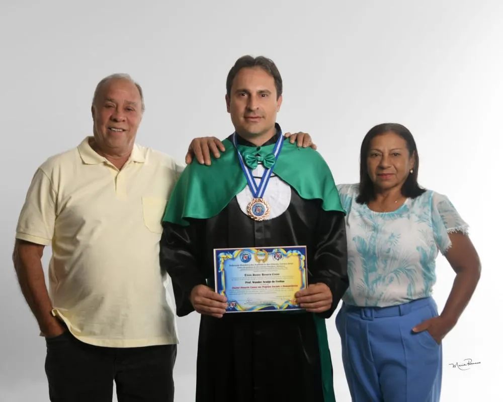 Professor uberabense recebe título internacional e lança livro sobre inclusão social pelo esporte