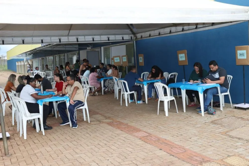 Uberlândia leva serviços e mais de 700 vagas de emprego direto aos bairros com ações itinerantes