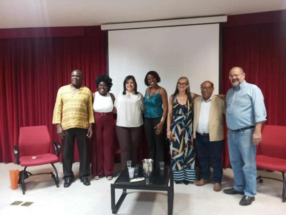 Feira Negra Afro Cultural realiza hoje o evento “Círculo de Saberes” em Uberaba
