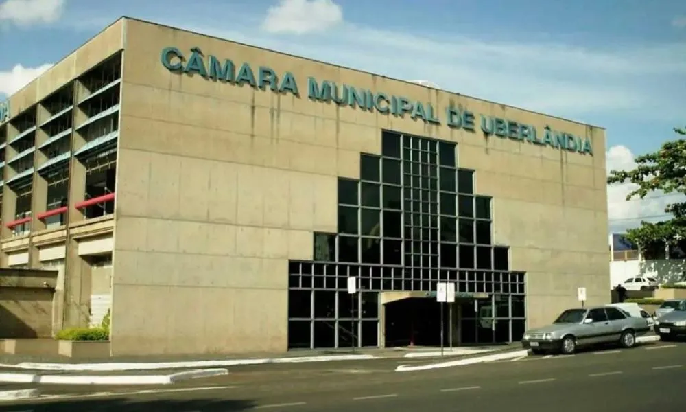 Câmara aprova série de projetos e decisões levantam debate sobre prioridades em Uberlândia
