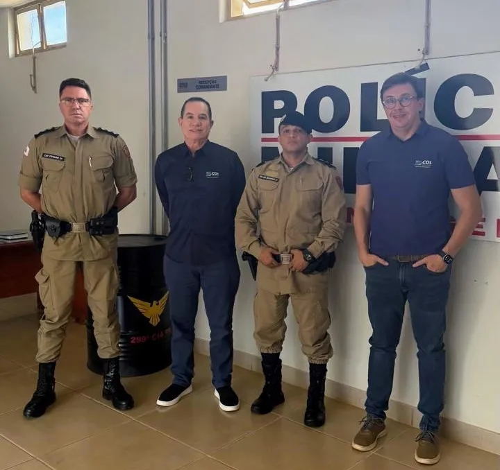 Segurança no comércio em pauta: encontro entre Polícia Militar e CDL discute demandas em Uberaba