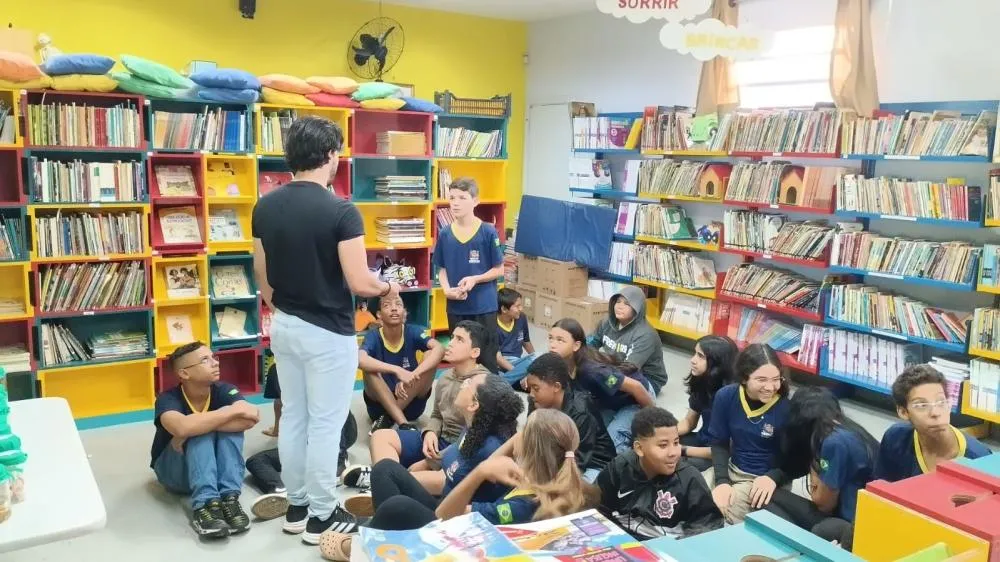 Escolas de Uberaba recebem ações de conscientização contra dengue e pragas urbanas