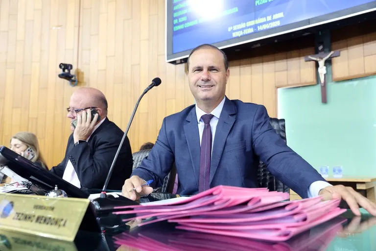 Câmara de Uberlândia aprova projetos do Executivo com foco em saúde, saneamento e serviços urbanos
