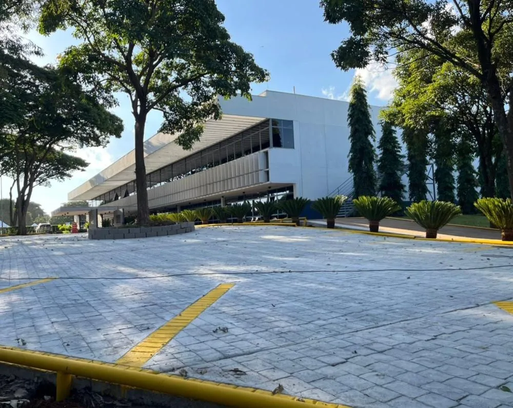 EXPOZEBU GANHA NOVA ESTRUTURA E ABCZ AMPLIA PARQUE FERNANDO COSTA PARA RECEBER PÚBLICO