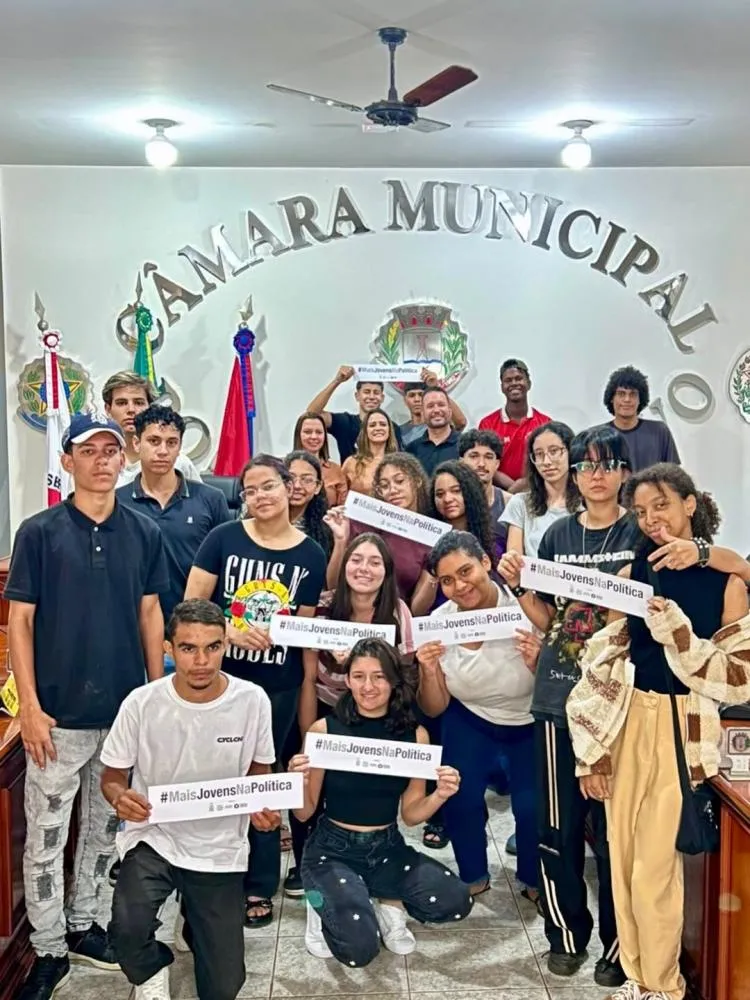 PLANURA AMPLIA PARTICIPAÇÃO JUVENIL E REFORÇA PROTAGONISMO POLÍTICO NAS ESCOLAS