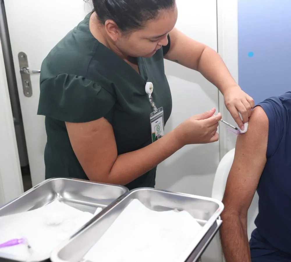 UBERLÂNDIA AMPLIA PARA 10 OS PONTOS DE VACINAÇÃO CONTRA CHIKUNGUNYA E BUSCA ACELERAR COBERTURA