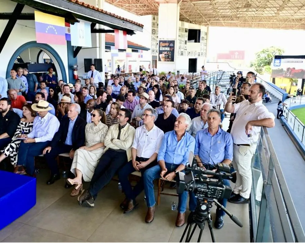 EXPOZEBU 2026 COMEÇA EM UBERABA COM COBRANÇAS POR MAIS APOIO AO SETOR E EXPECTATIVA DE R$ 200 MILHÕES EM NEGÓCIOS