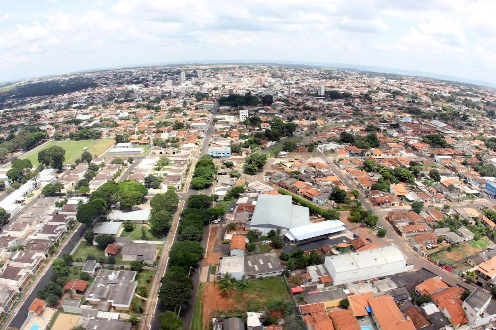 NOVO CMEI INICIA ATENDIMENTO E AMPLIA VAGAS NA EDUCAÇÃO INFANTIL EM ARAGUARI