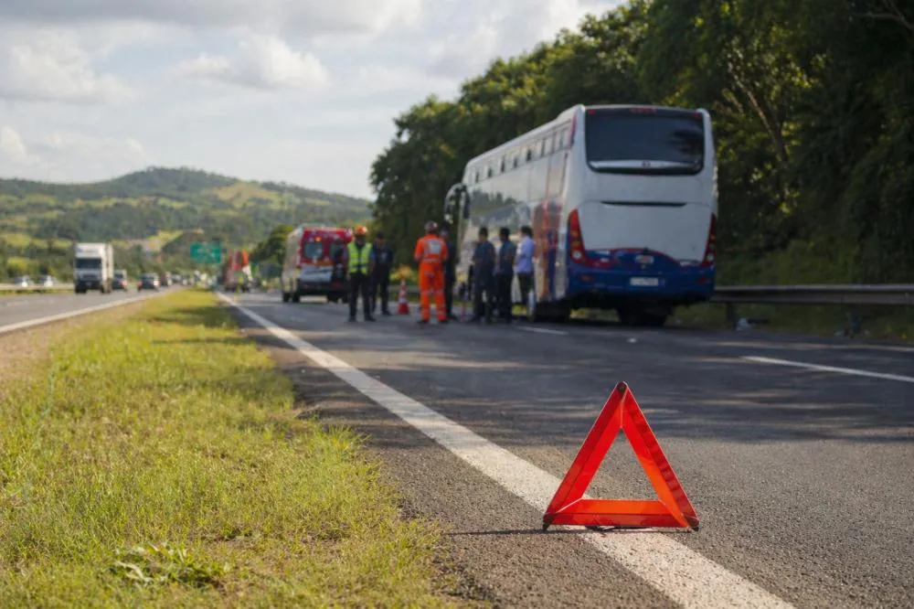 ACIDENTE NA BR-050 EXPÕE PRESSÃO NA REDE DE SAÚDE DE UBERABA APÓS 38 FERIDOS SEREM ENCAMINHADOS