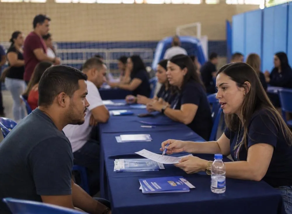 UBERABA PREPARA FEIRÃO COM 700 VAGAS E EXPÕE DISPUTA POR MÃO DE OBRA NA REGIÃO