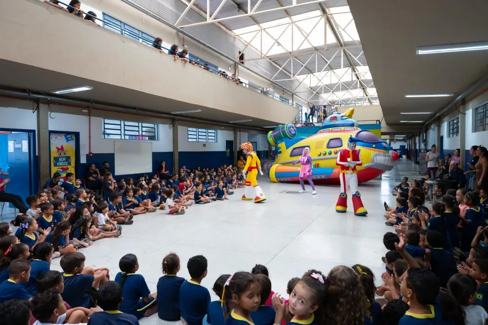 PREFEITURA DE UBERABA LEVA AO PRAÇA SHOPPING EXPOSIÇÃO INFANTIL E AÇÕES DE COMBATE À EXPLORAÇÃO SEXUAL DE CRIANÇAS