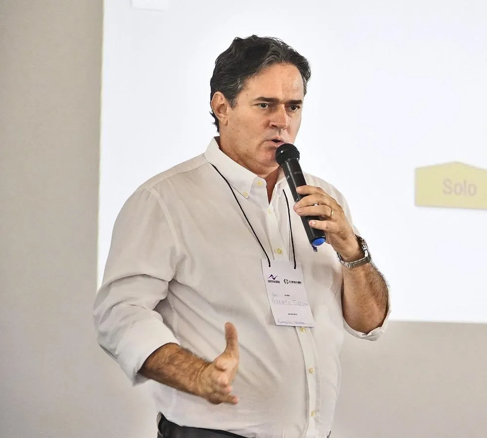 TRIÂNGULO MINEIRO QUER IR ALÉM DA PRODUÇÃO E DISCUTE NOVA ERA DO AGRO COM INDÚSTRIA, GENÉTICA E AGRICULTURA FAMILIAR
