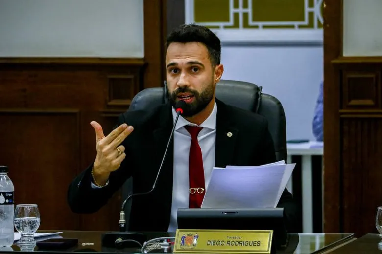 “CRIANÇAS EM RISCO?”: PROJETO QUER EXPOR VISTORIAS DO TRANSPORTE ESCOLAR EM UBERABA