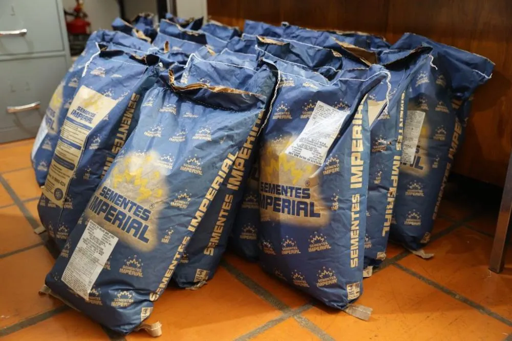 UBERLÂNDIA ENTREGA SEMENTES PARA AGRICULTORES E REFORÇA APOIO À PRODUÇÃO RURAL