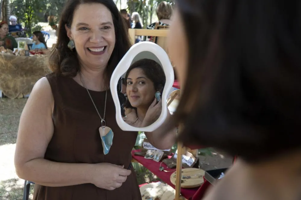ARTE QUE SAI DO FOGO: FEIRA DE CERÂMICA CONTEMPORÂNEA REUNIU ARTISTAS E VISITANTES EM UBERABA
