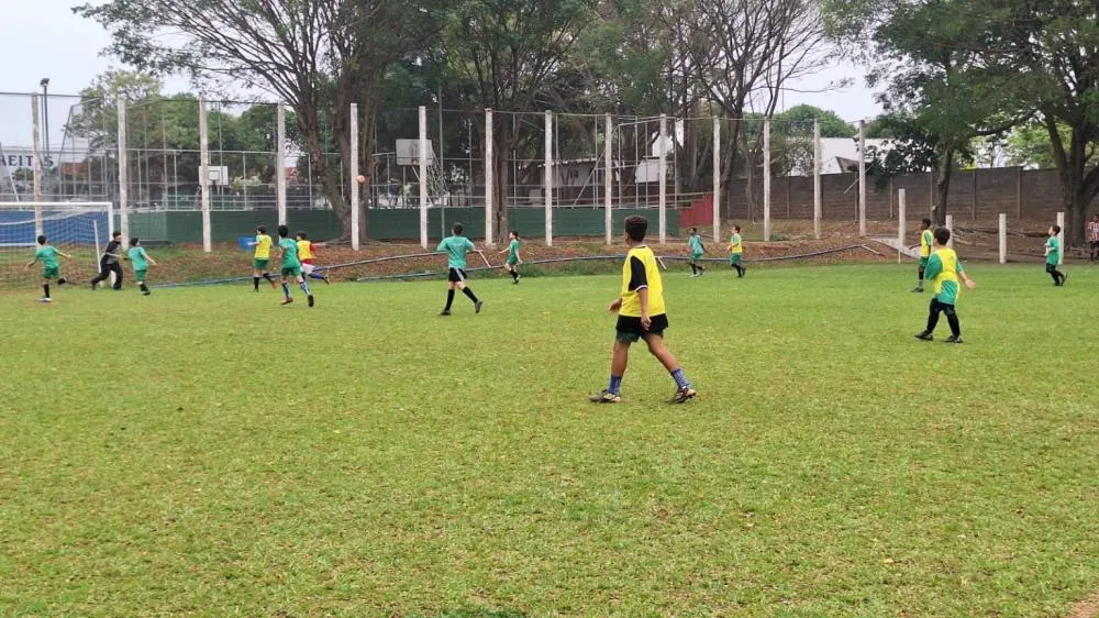 MAIS DE MIL JOVENS ATLETAS ENTRAM EM CAMPO EM COPA QUE MOVIMENTA O FUTURO DO FUTEBOL DE UBERLÂNDIA