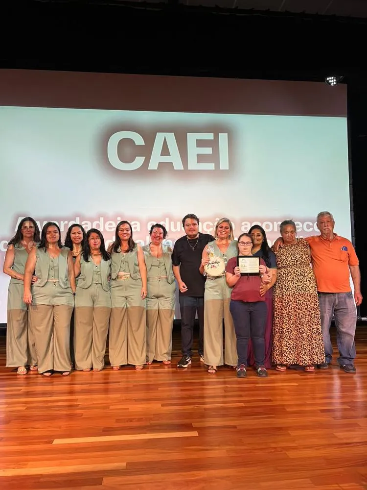 CAEI COMPLETA 10 ANOS E SE CONSOLIDA COMO REFERÊNCIA EM INCLUSÃO E ATENDIMENTO ESPECIALIZADO EM ARAXÁ