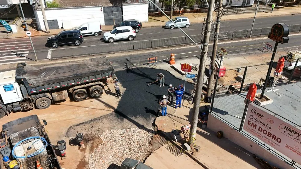 ALAGAMENTOS PRÓXIMOS AO UBERABÃO VIRAM ALVO DE OBRA MILIONÁRIA E TRÂNSITO SOFRE ALTERAÇÕES