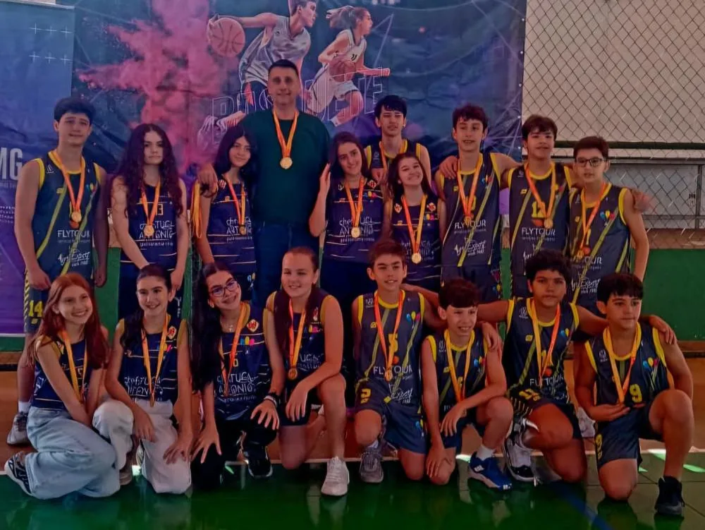 UBERABA DOMINA COMPETIÇÃO REGIONAL, CONQUISTA 13 MEDALHAS E GARANTE VAGAS PARA A PRÓXIMA FASE DO JEMG
