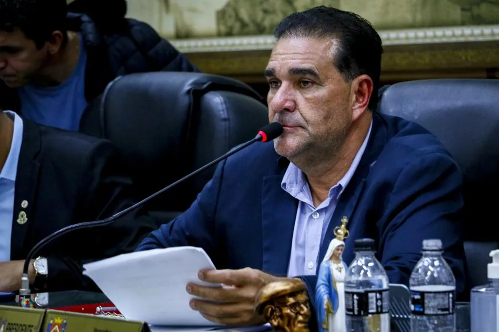 CÂMARA APROVA MUDANÇAS HISTÓRICAS E AMPLIA DIREITOS DOS SERVIDORES MUNICIPAIS EM UBERABA