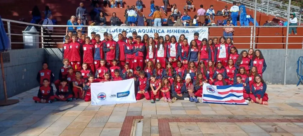 UBERLÂNDIA ENTRA NA BRIGA PELO PÓDIO NO CAMPEONATO MINEIRO DE NATAÇÃO COM 28 ATLETAS