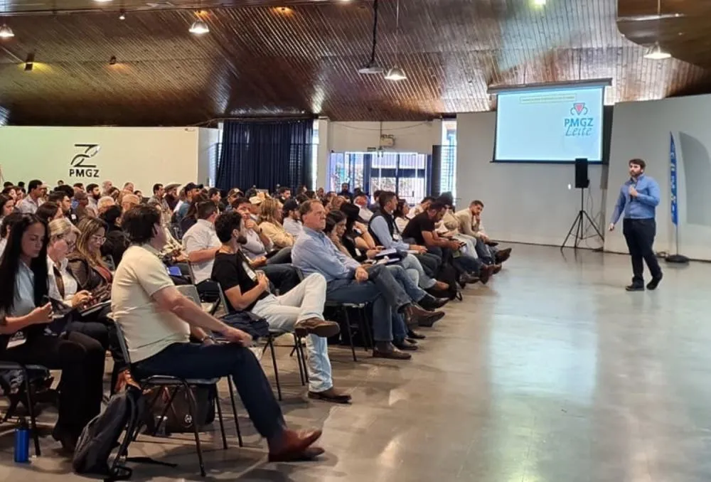 ABCZ BATE RECORDE E REÚNE MAIS DE 200 PARTICIPANTES EM CURSO QUE FORMA ESPECIALISTAS EM ZEBUÍNOS