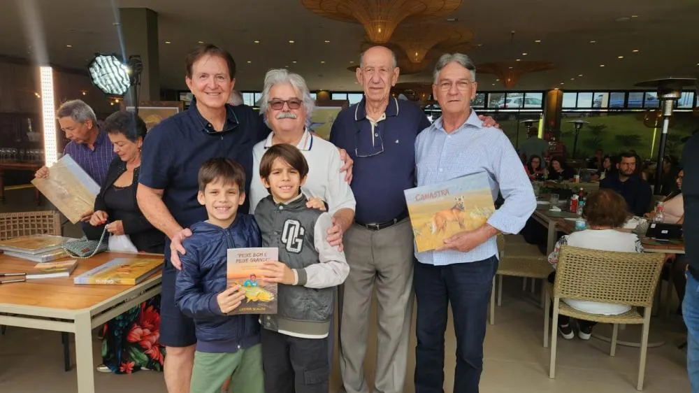 LIVRO REVELA A BELEZA DA SERRA DA CANASTRA E DESTACA A IMPORTÂNCIA DE PRESERVAR O CERRADO