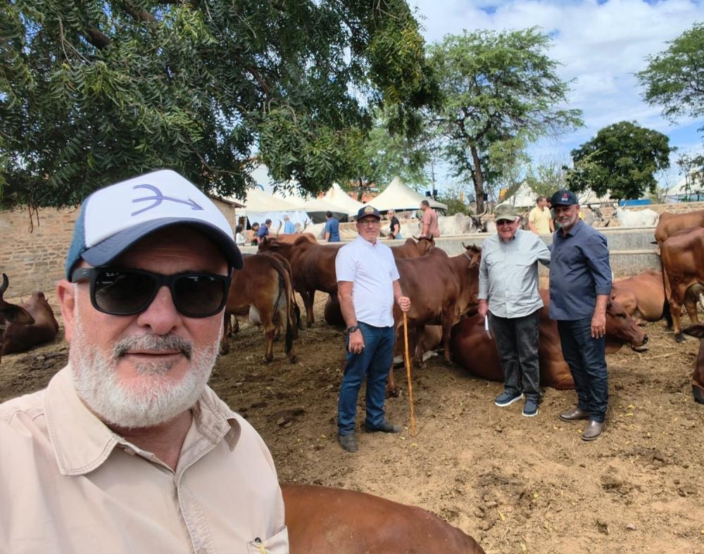 ABCZ PARTICIPA DE EVENTO NO SEMIÁRIDO E DESTACA AVANÇOS DA GENÉTICA ZEBUÍNA PARA A PECUÁRIA BRASILEIRA