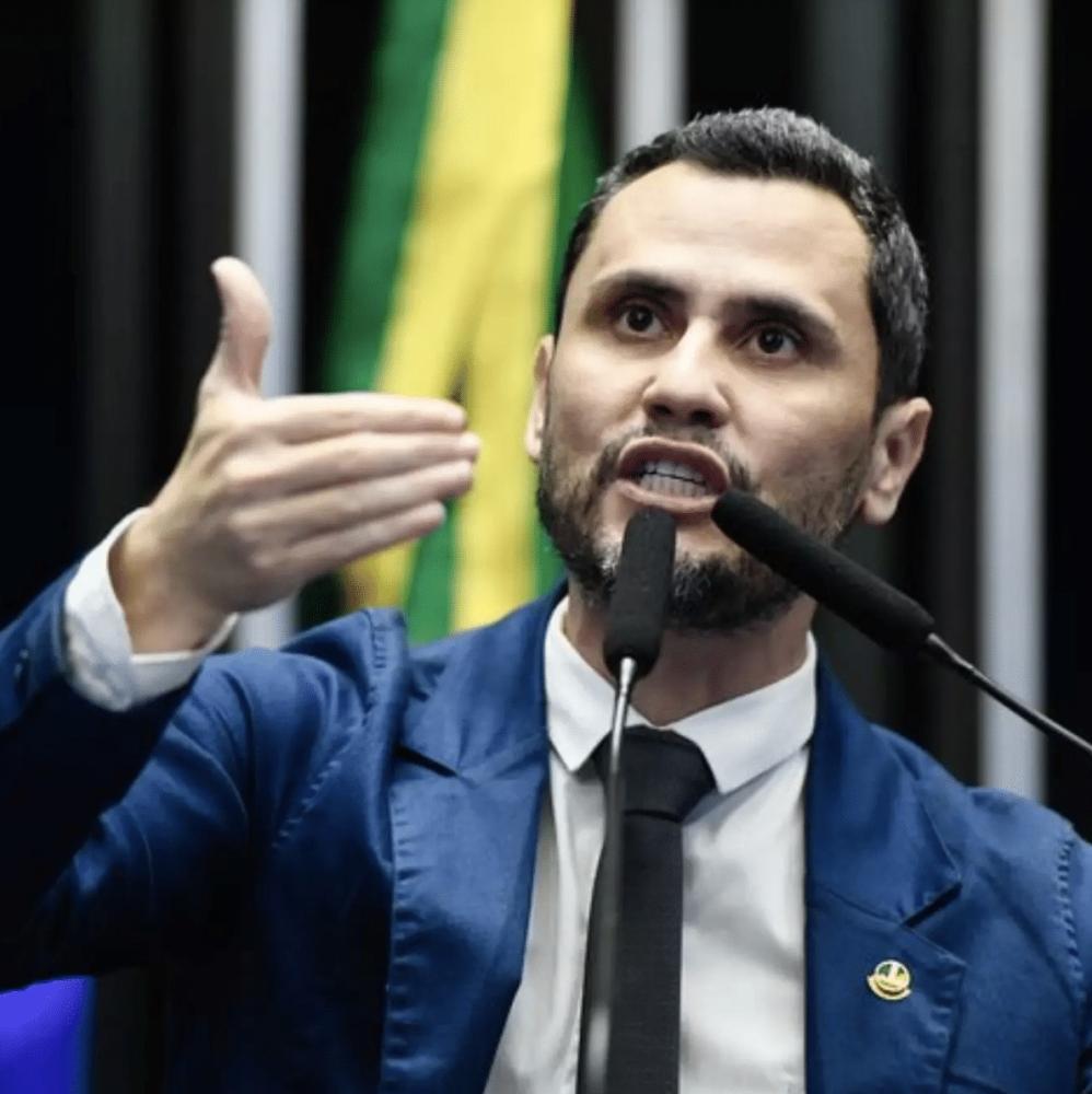 CONVENÇÕES EMBARALHAM CHAPAS E REDESENHAM A ELEIÇÃO EM MINAS