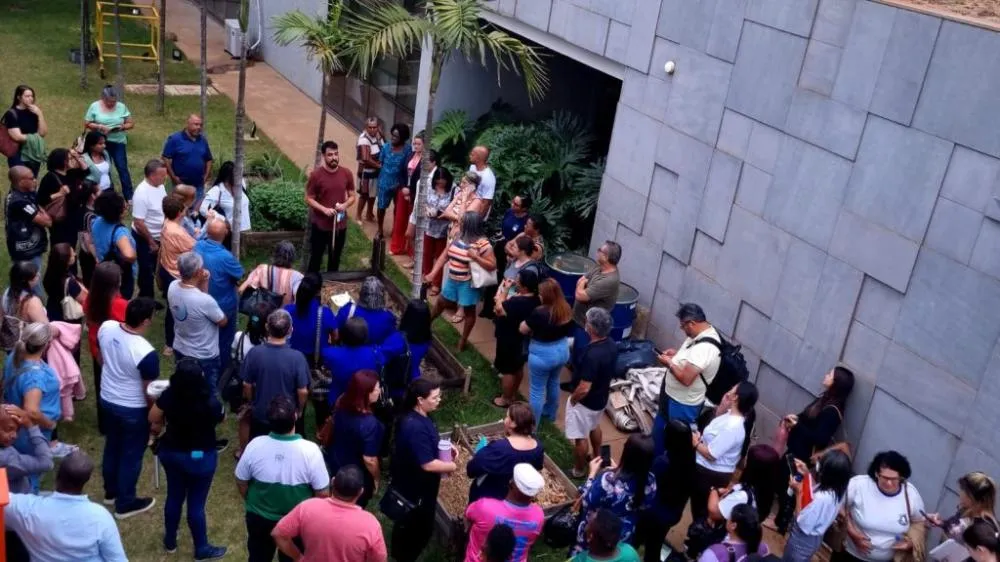 Dmae e Sesc Mesa Brasil fortalecem parceria durante Semana Lixo Zero com roda de conversa sobre sustentabilidade