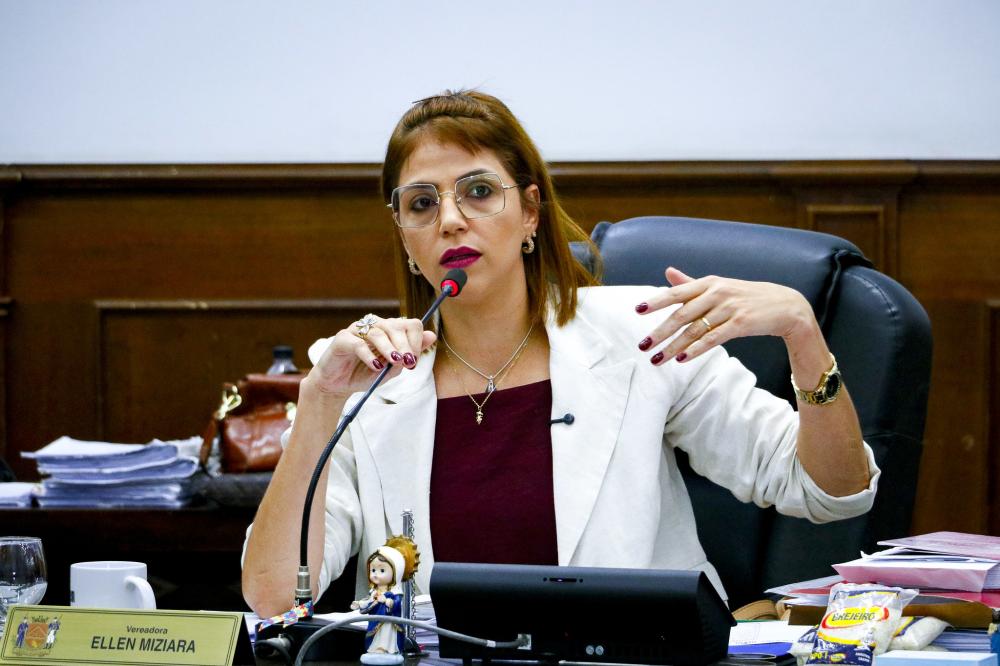 ELLEN MIZIARA COLOCA UBERABA NA CORRIDA PELO GOVERNO DE MINAS