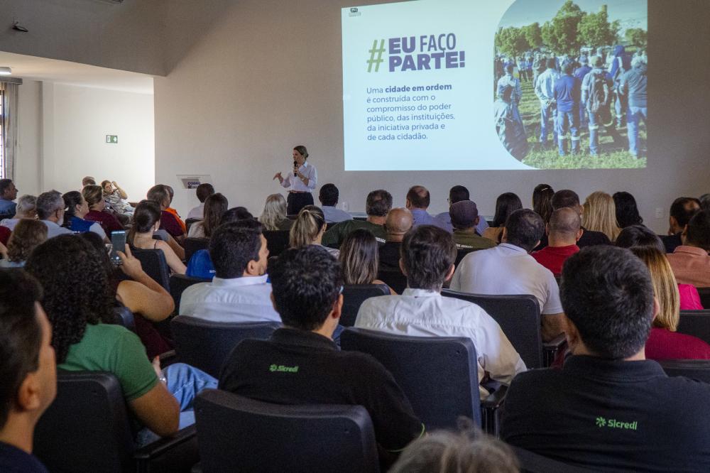UBERABA CONVOCA POPULAÇÃO PARA GRANDE AÇÃO DE LIMPEZA EM 10 BAIRROS