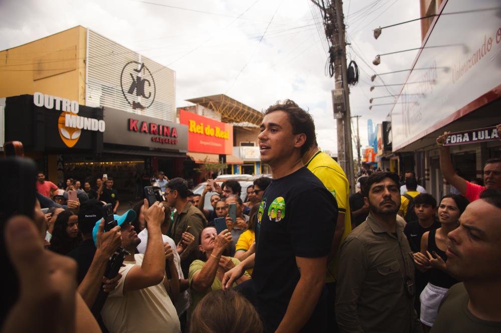 NIKOLAS FERREIRA PASSA POR UBERLÂNDIA, ARAGUARI E ITUIUTABA E SEGUE AGENDA NO TRIÂNGULO