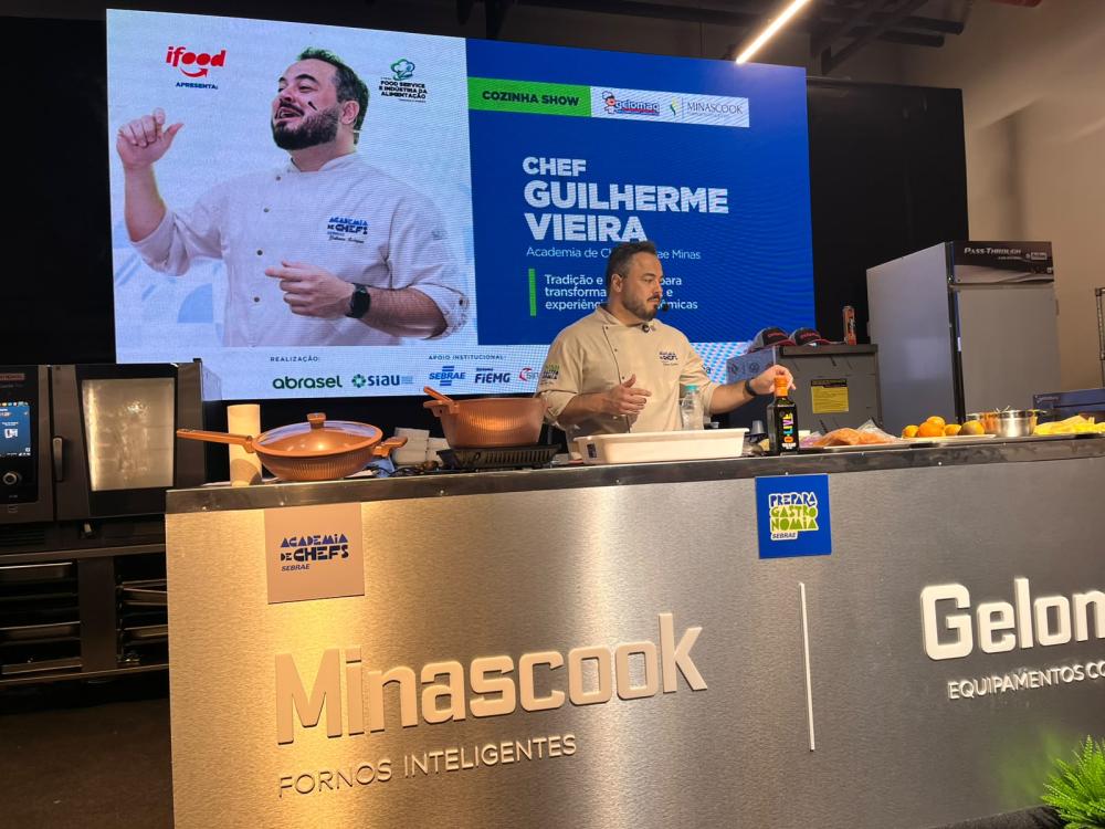 CHEF DE UBERABA COMPARTILHA TRAJETÓRIA DE SUCESSO EM FEIRA DO SETOR EM UBERLÂNDIA