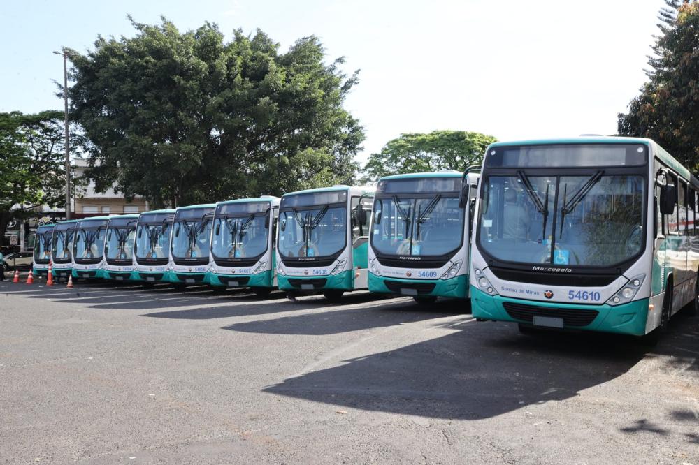 UBERLÂNDIA RECEBE 15 NOVOS ÔNIBUS PARA REFORÇAR O TRANSPORTE PÚBLICO