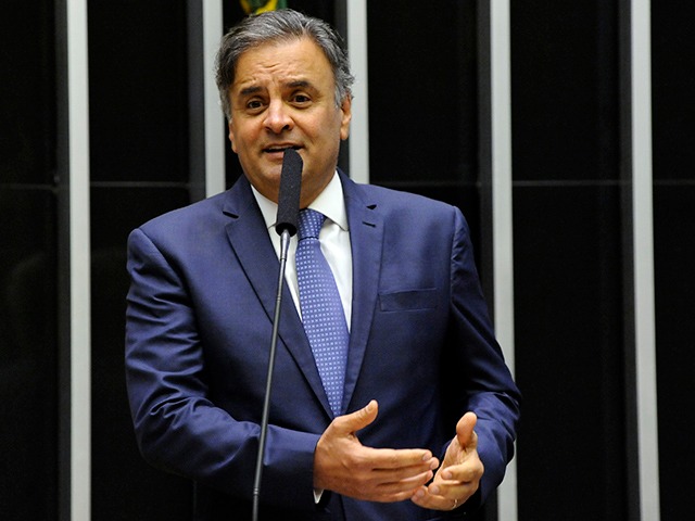 PSDB, CIDADANIA E PDT PEDEM QUE AÉCIO NEVES REVEJA DECISÃO E DISPUTE O SENADO POR MINAS