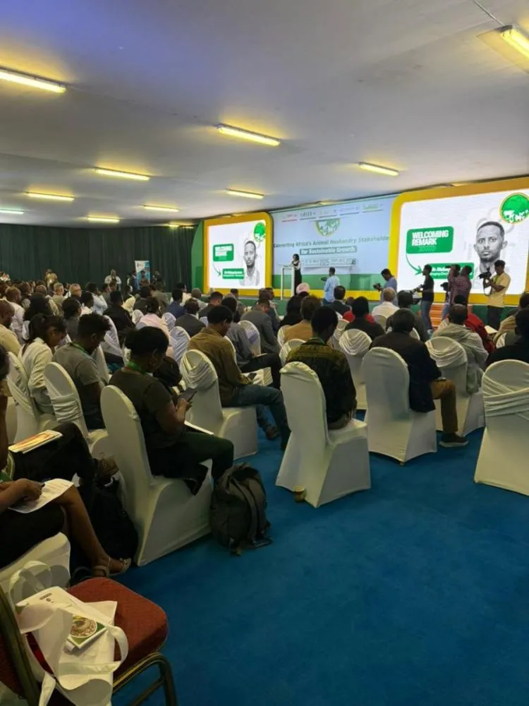 Brasil fortalece presença na África com participação inédita da ABCZ na maior feira de pecuária do continente e destaca o potencial do Zebu brasileiro na produção tropical