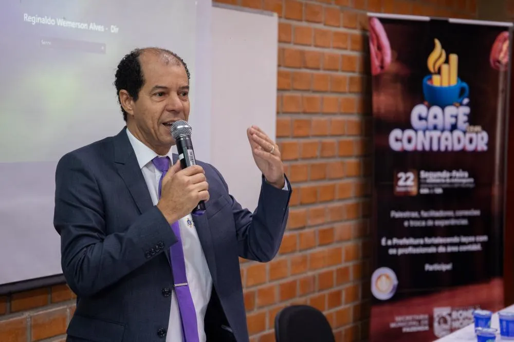 Amvale e Convale reúnem prefeitos para discutir impactos da Reforma Tributária