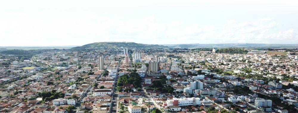 PREFEITURA DE PATROCÍNIO INICIA ATENDIMENTO PARA REGULARIZAÇÃO DE IMÓVEIS EM DOIS BAIRROS