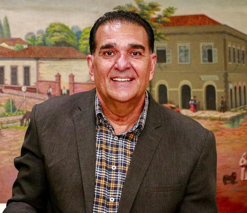 De empacotador a presidente da Câmara: a trajetória de luta e serviço público de Ismar Marão