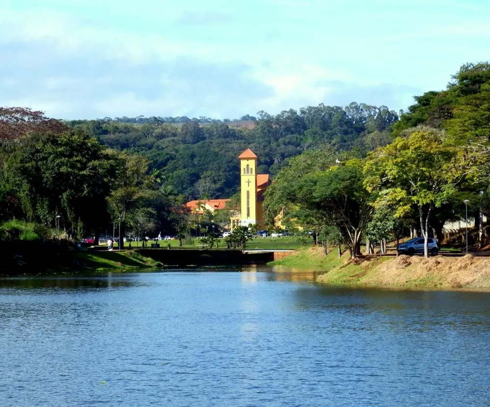 De rota de passagem a destino nacional: Triângulo Mineiro vive boom turístico no fim de ano