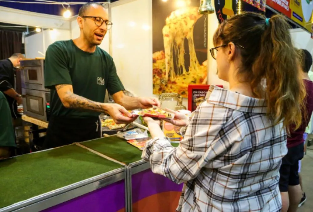 Festival Gastronômico traz Renato Teixeira e o samba da Tom Maior no encerramento