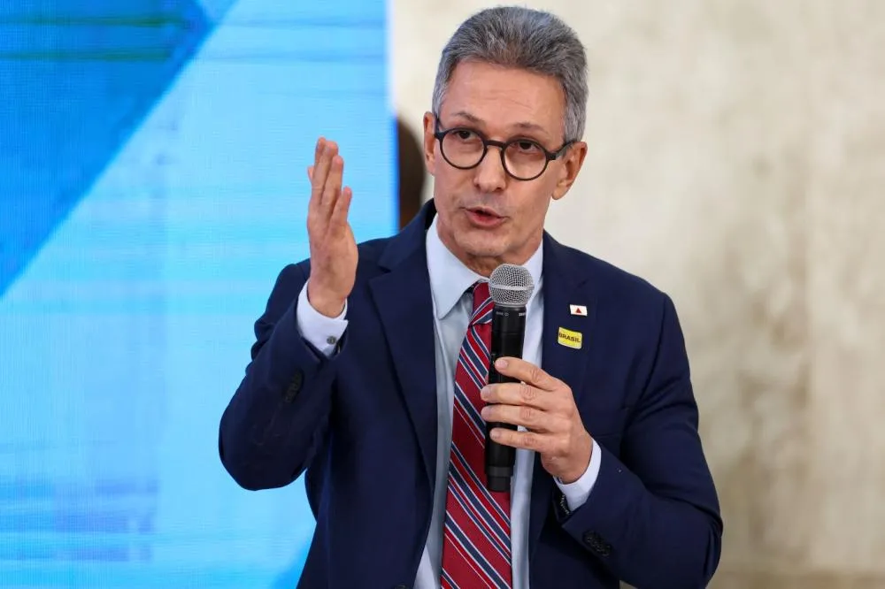 Convocado à CPMI do INSS, Zema entra no centro do escândalo dos consignados e mira projeção nacional
