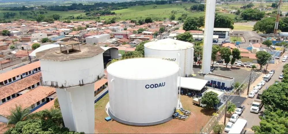 Uberaba volta ao racionamento: Codau fecha todos os reservatórios e expõe fragilidade do abastecimento