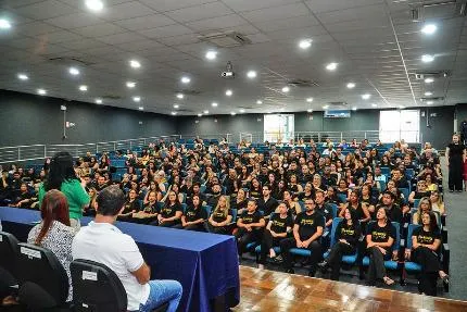 Saúde ganha fôlego em Uberaba: UBS do Jardim Itália chega a 80% e profissionais são formados para reforçar atendimento